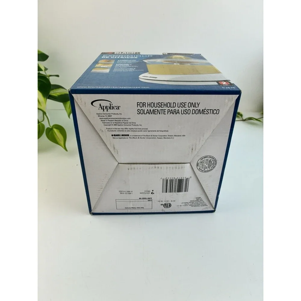 BLACK And DECKER 32oz Citrus Juicer White CJ625 New In Box